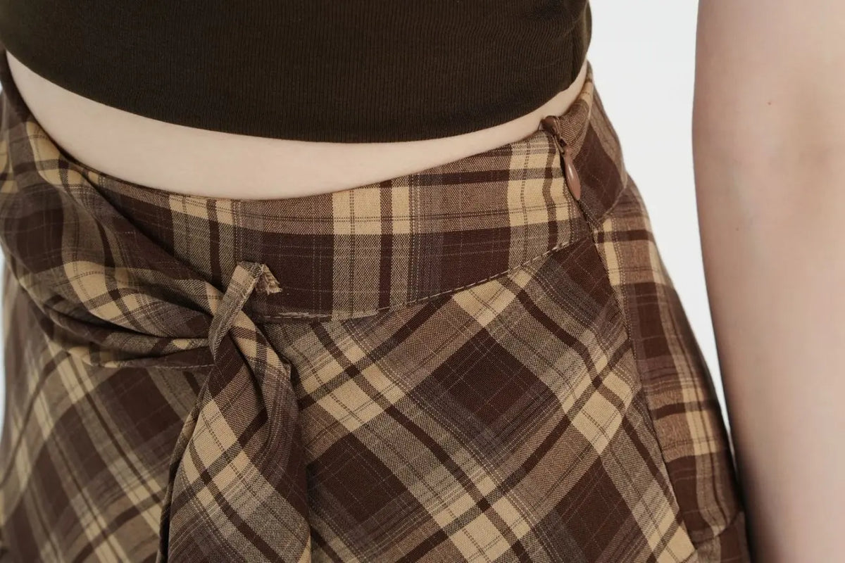 Asymmetric Long Plaid Skirt