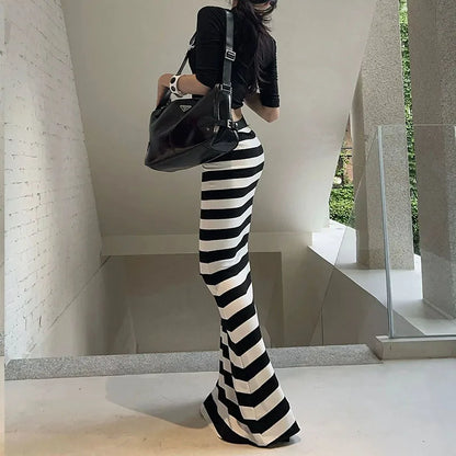 Black And White Stripe Long Skirt