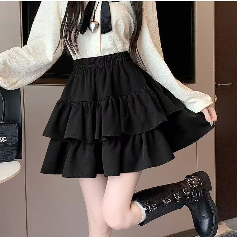 High-waisted tiered skirt