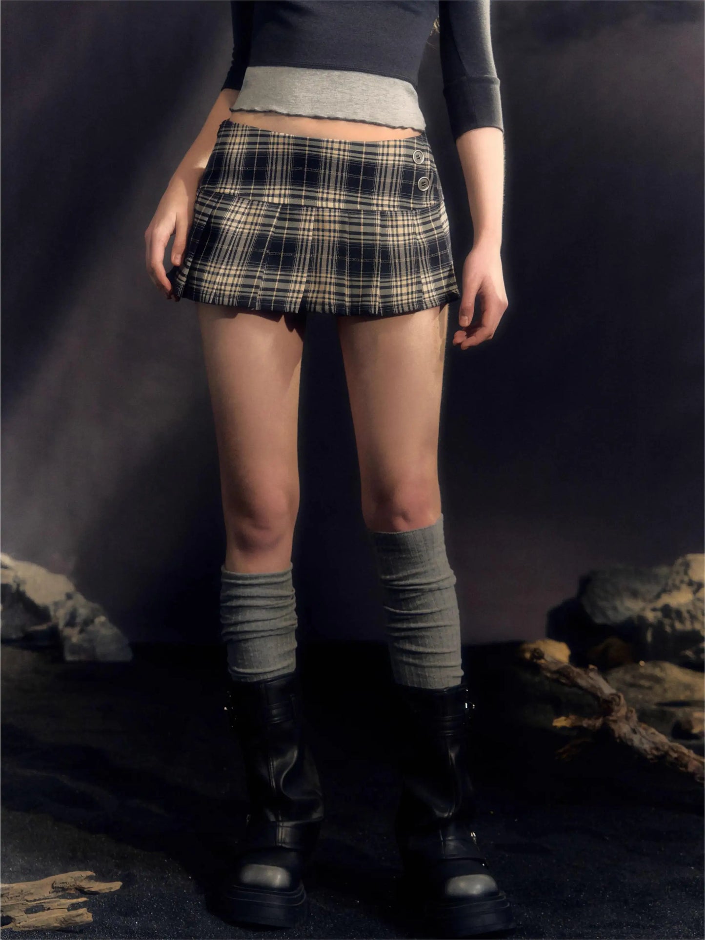 Mini plaid skirt